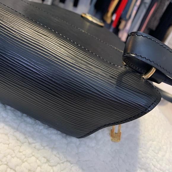 LOUIS VUITTON Epi Mabillon Backpack Black M52232 LV Auth 83122 - Picture 12 of 16